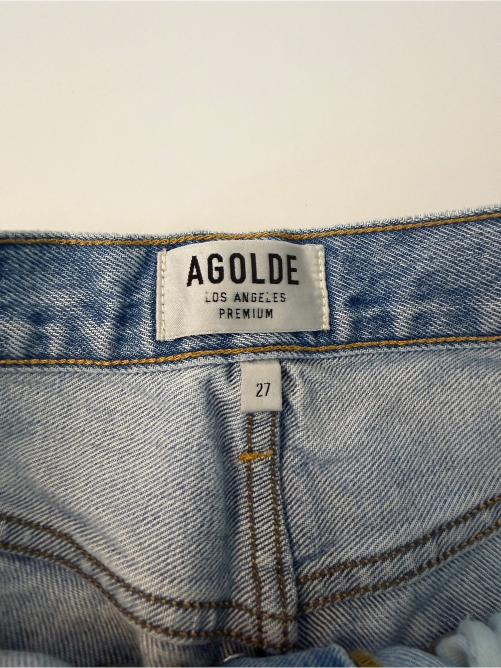 Agolde Parker Vintage Cut Off Short in Swapmeet, Size 27 - Picture 5 of 7